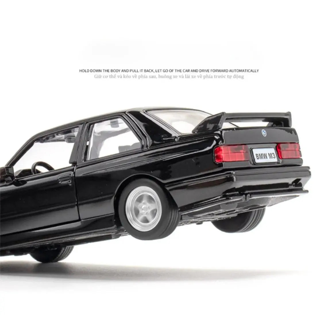 BMW M3 1987 Modellauto 🚗✨ – 1:36 Klassisches Metallspielzeug mit Rückziehfunktion